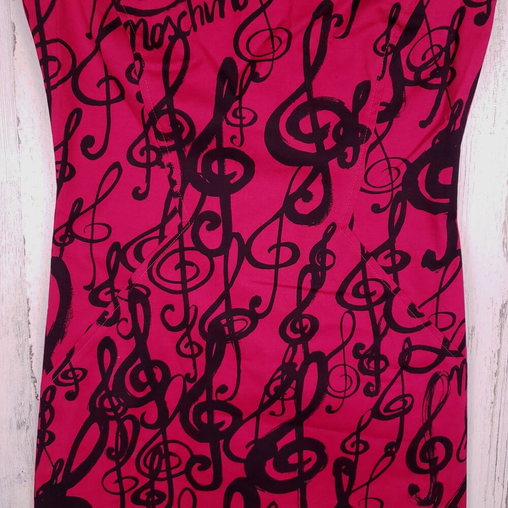 NWT Love Moschino Fuchsia Music Note Sheath Sleeveless Dress Women's Size 8 - Picture 3 of 11